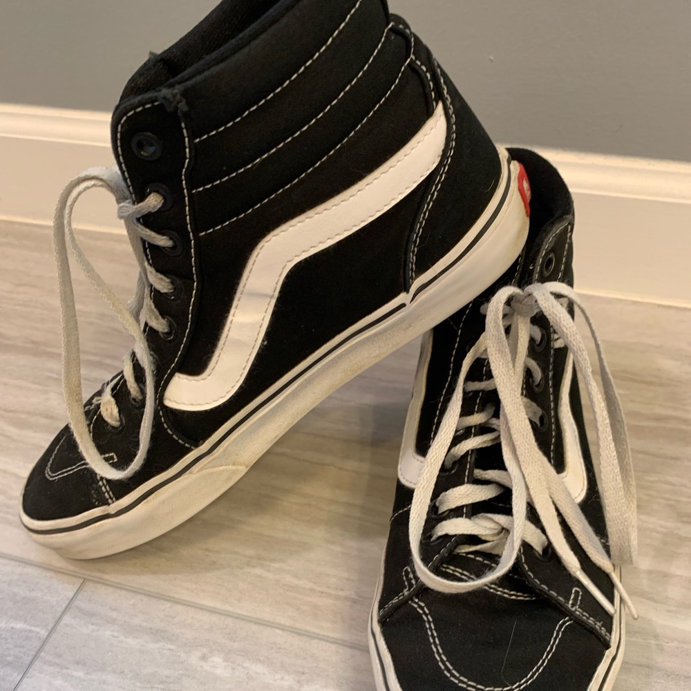 Black High Top Vans- excellent used condition
